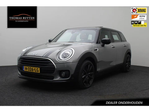 MINI Clubman 1.5 Cooper Chili 2020 | BOMVOL | NAP | Panoramadak | Dealer Onderhouden | Head up | Car