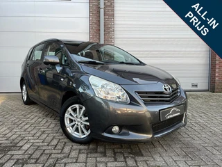 Toyota Verso 1.8 VVT-i Business 7p. Navi/Pano/Trekhaak/nieuwe koppeling/Garantie