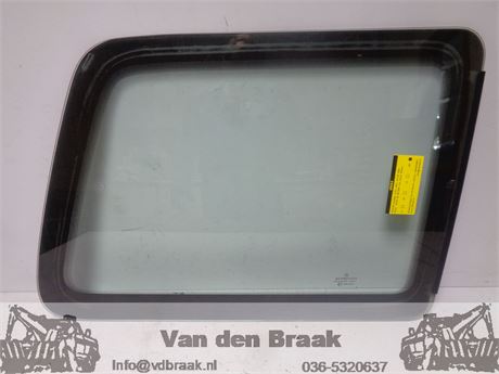 Chrysler Voyager 1987-1995 Zijruit rechts achter