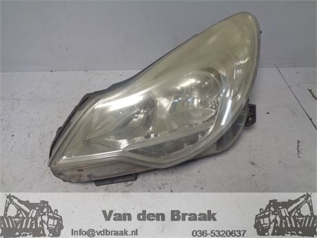 Opel Corsa 2011-2015 Koplamp links