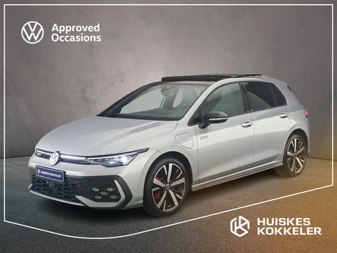 Volkswagen Golf GTE 1.5 TSI eHybrid 272pk DSG Automaat Panoramadak, Lederen bekleding, Adaptive crui
