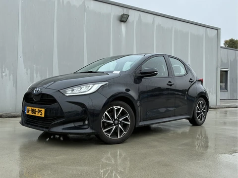 Toyota Yaris 1.5 Hybrid Dynamic Automaat | Achteruitrijcamera | Cruise control adaptief | Keyless | 