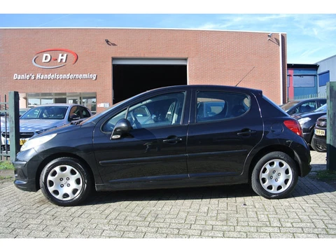 Peugeot 207 1.4 VTi Cool 'n Blue airco inruil mogelijk nap