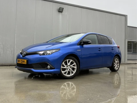 Toyota Auris 1.8 Hybrid Volcano Edition Automaat (bj 2018)