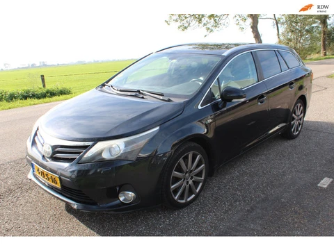 Toyota Avensis Wagon 2.2 D-CAT Executive Business // AUTOMAAT //