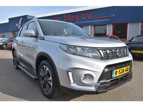 Suzuki Vitara 1.4 Boosterjet Style Smart Hybrid AllGrip !!! , TREKHAAK , A UITRIJ CAM , PDC V+A , LM