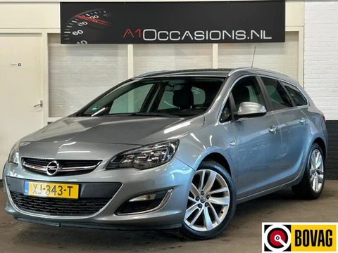 Opel Astra Sports Tourer 1.4 Turbo Sport (bj 2012)