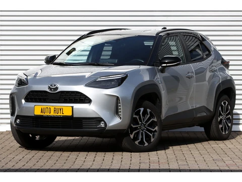Toyota Yaris Cross 1.5 Hybrid 115 Dynamic Two-Tone / Face-Lift
