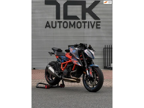 KTM 1290 SuperDuke R |Akrapovic|Tech-Pack|Launch Control