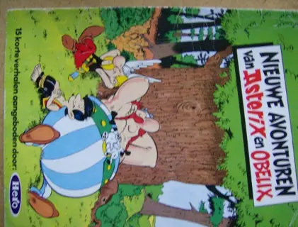 HomeBoekenStripboekenVorige • Volgende asterix 1 adv5926