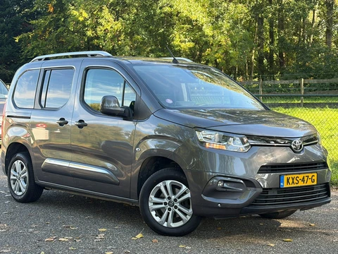Toyota PROACE CITY VERSO 1.2 Turbo Active /Carplay/Navi/Camera/