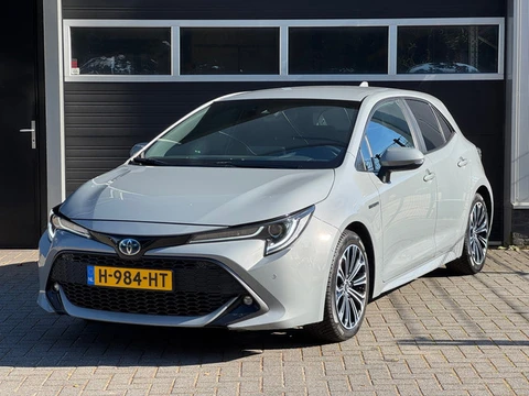 Toyota Corolla 2.0 Hybrid First Edition Camera, Massage Stoel, Navi, Adaptive Cruise