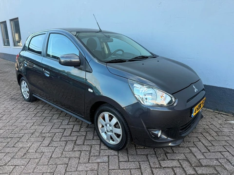 Mitsubishi Space Star 1.0 Intense 5-Deurs - Climate Control