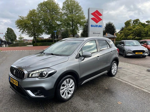 Suzuki S-Cross 112 PK Boosterjet Select // Door ons nieuw geleverd en onderhouden // Trekhaak // Nav