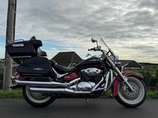 Suzuki VL 800 Intruder Volusia LC*TWO-TONE* Nieuwstaat*
