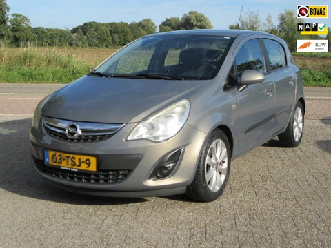 Opel Corsa 1.4-16V Anniversary Edition +Navigatie