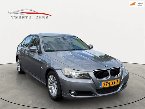 BMW 3-serie 320i Business Line | Pano | Xenon | Leder | Navi |