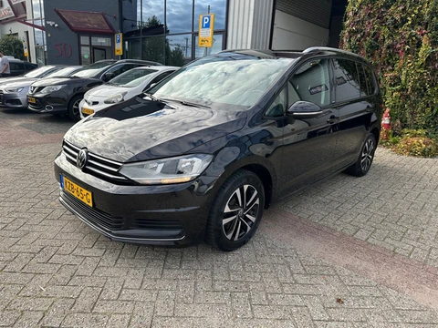 Volkswagen TOURAN 1.5 TSI Comfortline 7p, AUTOMAAT