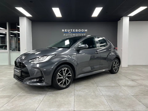 Toyota Yaris 1.5 Hybrid Dynamic | Carplay | Cam | Keyless|