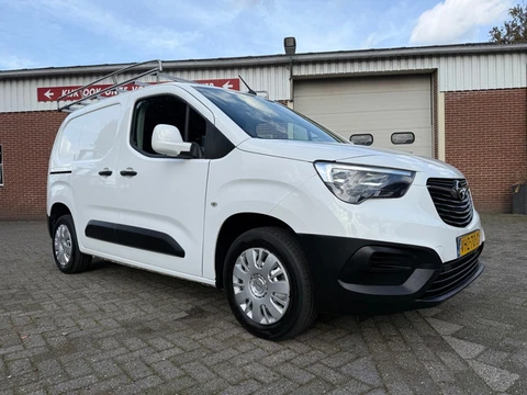 Opel Combo 1.5D L1H1 Edition airco cruise imperiaal euro 6