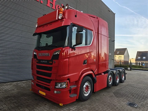 Scania S770 V8 8x4 Heavy Duty Tractor New and Unused!