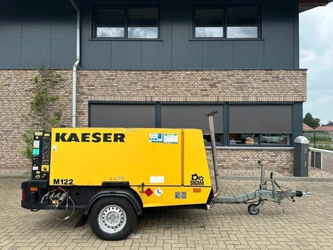 Kaeser M122 Deutz 11.1 m3 / min 7 Bar 83 kW Mobiele Diesel Compressor