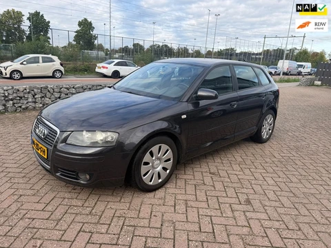Audi A3 Sportback 1.8 TFSI Ambition Pro Line - Leder - APK okt. 2027 - Climate Control - Navigatie