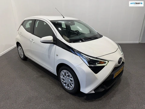 Toyota Aygo 1.0 VVT-i x-play