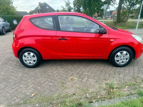 Hyundai I20 1.2i ActiveVersion- 123000 km- apk -apk september 2027