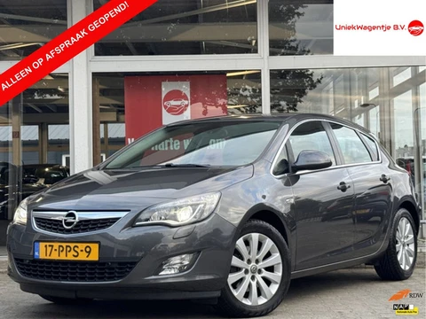 Opel Astra 1.6 TURBO COSMO | NL-AUTO! | LEDER! | NAVI!