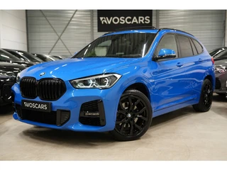 BMW X1 xDrive25e M Sport * SoH 97% - Pano - Leder - Trekhaak - HUD - Camera - ACC - Keyless - HiFi -