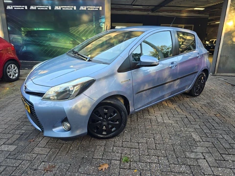 Toyota Yaris 1.5 Full Hybrid Aspiration | 2E EIGENAAR| 3/6 OF 12 MND GARANTIE | CAMERA | AIRCO |
