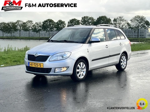 Skoda Fabia Combi 1.2 TSI Style Airco, cruise, carplay, trekhaak