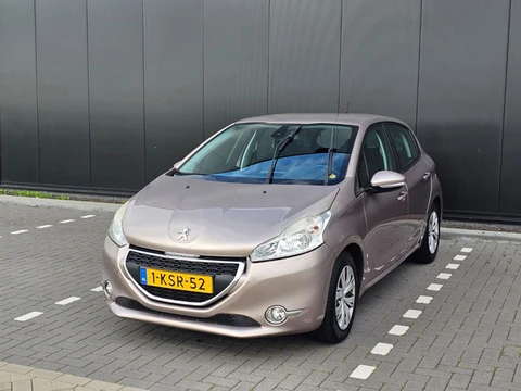 Peugeot 208 1.2 VTi Envy Airco