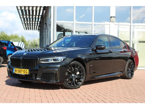 BMW 7-serie 745e 394p High Executive M-Pakket, Boxmore geluidsinstallatie, Panoramadak