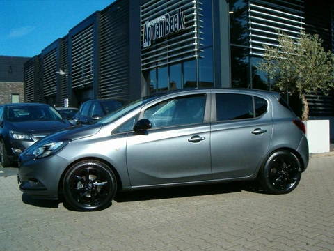 Opel Corsa 1.4 Online Edition - Automaat