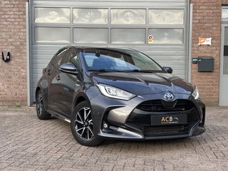 Toyota Yaris 1.5 Hybrid Dynamic Achteruitrijcamera / Cruise control / Keyless entry.