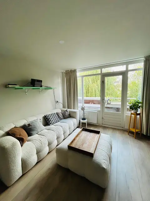 Woning aan de Huzarenstraat te Amersfoort