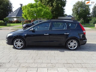 Hyundai I30 CW 1.6i Blue Dynamic