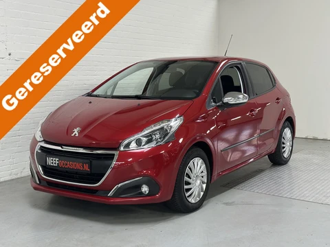 Peugeot 208 1.2 PureTech Blue Lease AIRCO / NAVI / CRUISE