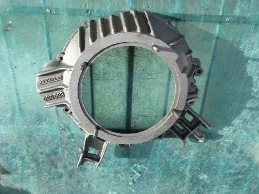 Bell housing for De Tomaso Pantera