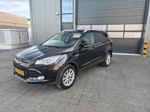Ford Kuga 1.5 Titanium 150pk, Trekhaak 2000kg,Cruise Control,Navigatie,Climate Control,PDC,