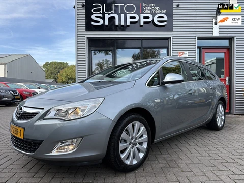 Opel Astra Sports Tourer 1.4 Cosmo -CLIMA-CRUISECONTROL-CAMERA-NAVI-BLUETOOTH-PDC ACHTER-ORIGINEEL N