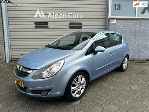 Opel Corsa 1.0-12V Edition Eerste eigenaar / Cruise controle / AC / PDC / Trekhaak