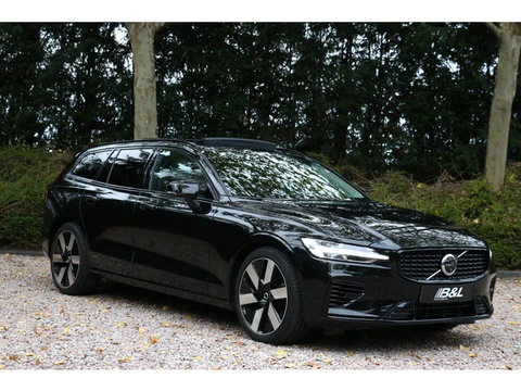 Volvo V60 2.0 T8 Plug-in Hybrid AWD Aut 335kW 456Pk 2024 Ultra Dark Fully Loaded Massage 1e eigenaar