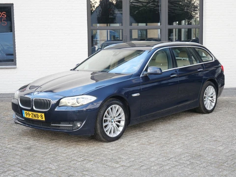 BMW 5-serie Touring 530d Upgrade Edition Leder Pano Camera 1e Eigenaar