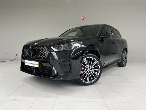 BMW iX2 eDrive20 67 kWh | 20" | M-Sport Pro | (bj 2026)