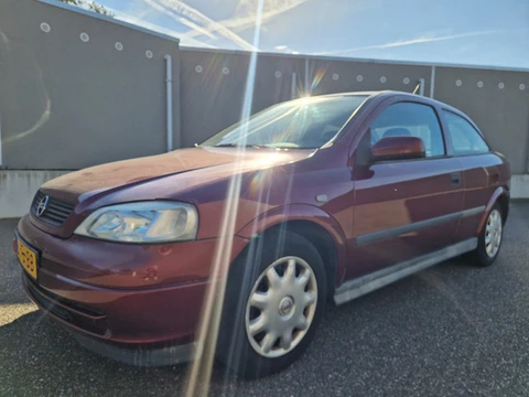 Opel Astra 1.6 GL (bj 2000)