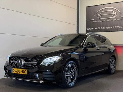 Mercedes-Benz C-klasse Estate 200 4MATIC AMG Pano, Cruise Control, Apple Carplay, Burmester, Achteru