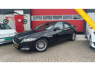 Jaguar XF 2.0d Portfolio DEALER OH / TREKHAAK / XENON / NAVI / CAMERA / PDC / BLUETOOTH / CRUISE / N